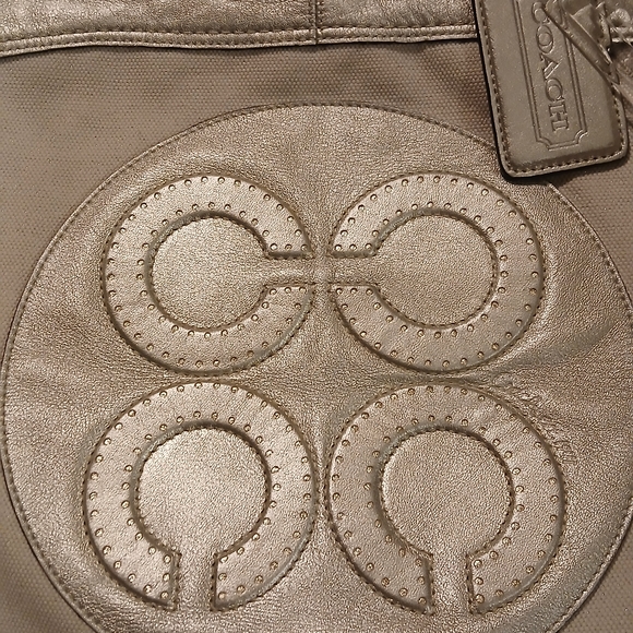 Coach Julia Perry Op Art Tote Ivory Shimmer Canvas Metallic Leather Bag EUC Rare - Picture 7 of 14